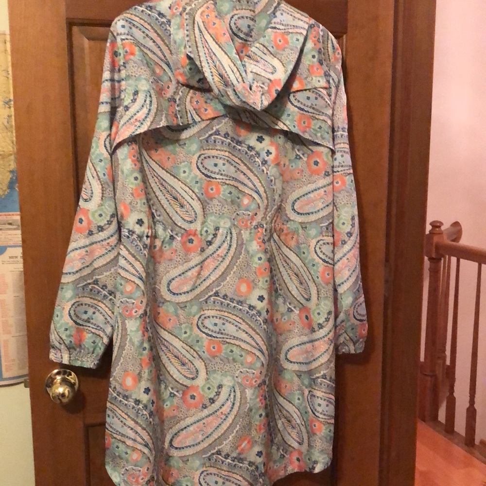 Vera Bradley Floral Patterned Packable Raincoat - image 5